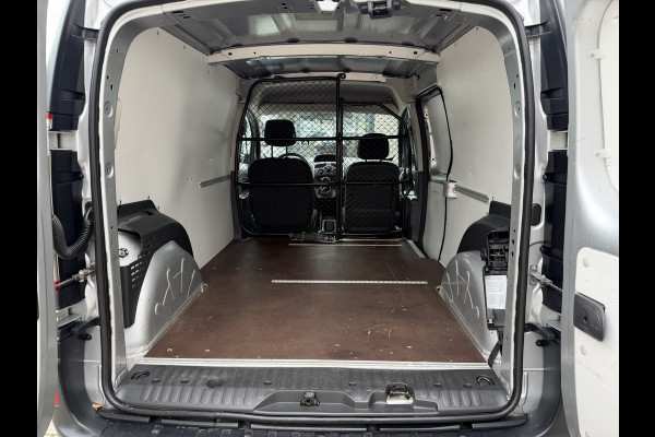 Renault Kangoo 1.5 dCi 90pk automaat Energy Comfort Maxi L2H1 / vaste prijs rijklaar € 11.950 ex btw / lease vanaf € 256 / airco / zilver metallic / pdc achter ! / euro 6