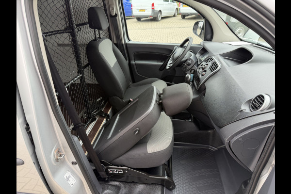 Renault Kangoo 1.5 dCi 90pk automaat Energy Comfort Maxi L2H1 / vaste prijs rijklaar € 11.950 ex btw / lease vanaf € 256 / airco / zilver metallic / pdc achter ! / euro 6