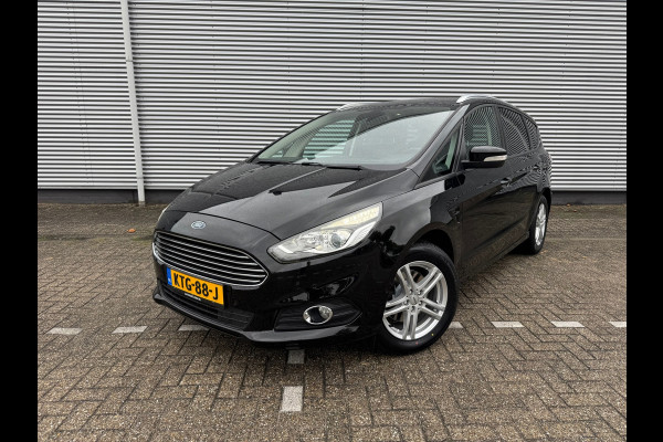 Ford S-Max 1.5 Titanium 7p. Airco,Stoelverwarming,Parksensoren,afn.trekhaak,