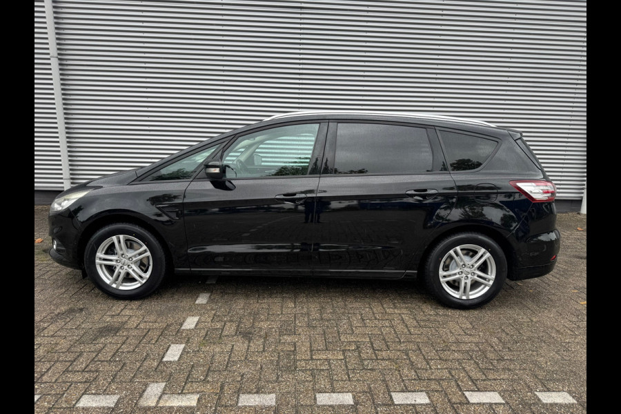 Ford S-Max 1.5 Titanium 7p. Airco,Stoelverwarming,Parksensoren,afn.trekhaak,