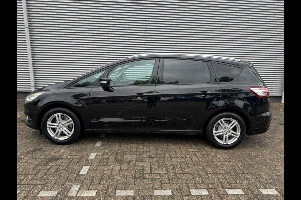 Ford S-Max 1.5 Titanium 7p. Airco,Stoelverwarming,Parksensoren,afn.trekhaak,