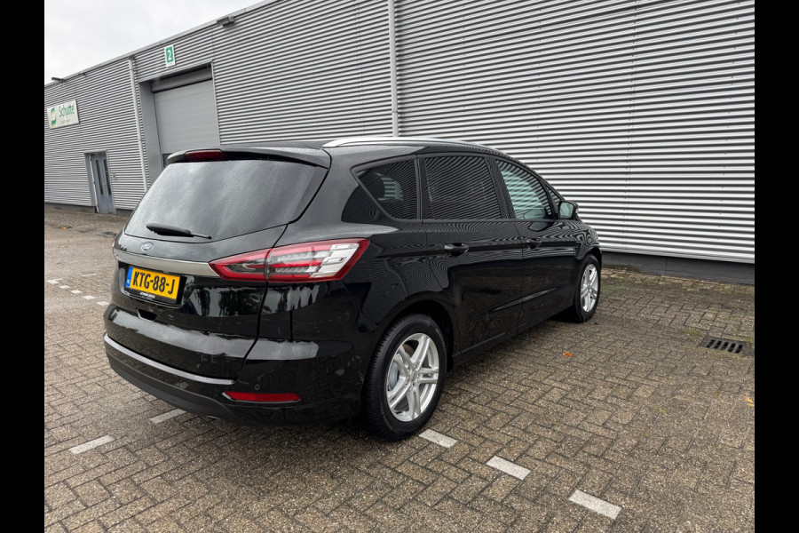 Ford S-Max 1.5 Titanium 7p. Airco,Stoelverwarming,Parksensoren,afn.trekhaak,