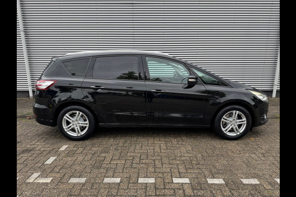Ford S-Max 1.5 Titanium 7p. Airco,Stoelverwarming,Parksensoren,afn.trekhaak,
