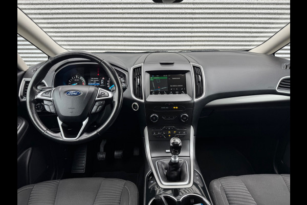 Ford S-Max 1.5 Titanium 7p. Airco,Stoelverwarming,Parksensoren,afn.trekhaak,