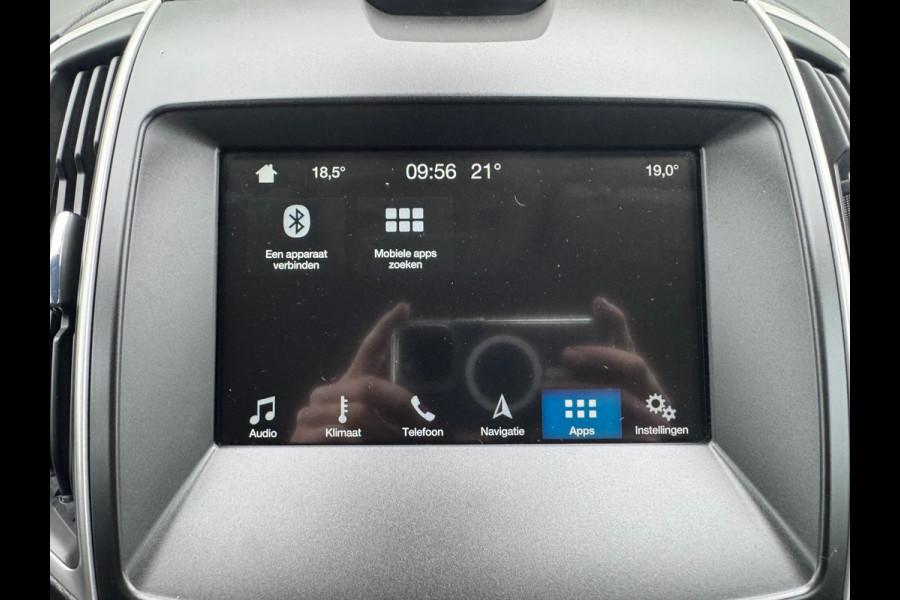 Ford S-Max 1.5 Titanium 7p. Airco,Stoelverwarming,Parksensoren,afn.trekhaak,