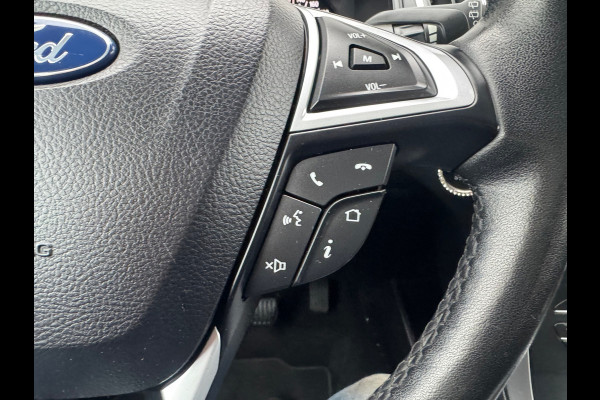 Ford S-Max 1.5 Titanium 7p. Airco,Stoelverwarming,Parksensoren,afn.trekhaak,