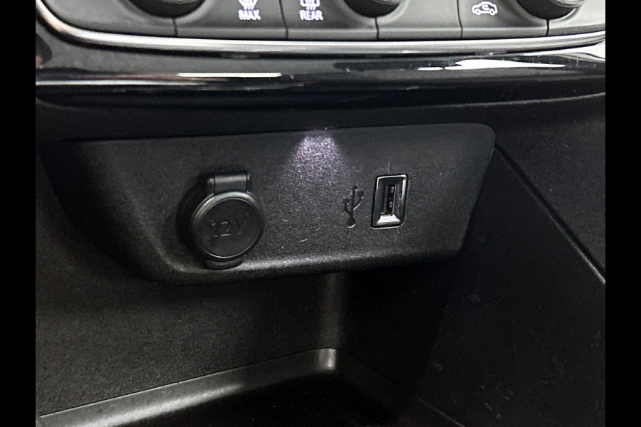 Opel Corsa E 100KW / 50KWh SOH 98% / Airco-Ecc. / Cruise-ctr. / Apple Carplay Android / Navigatie via Usb / Apk 05-2027