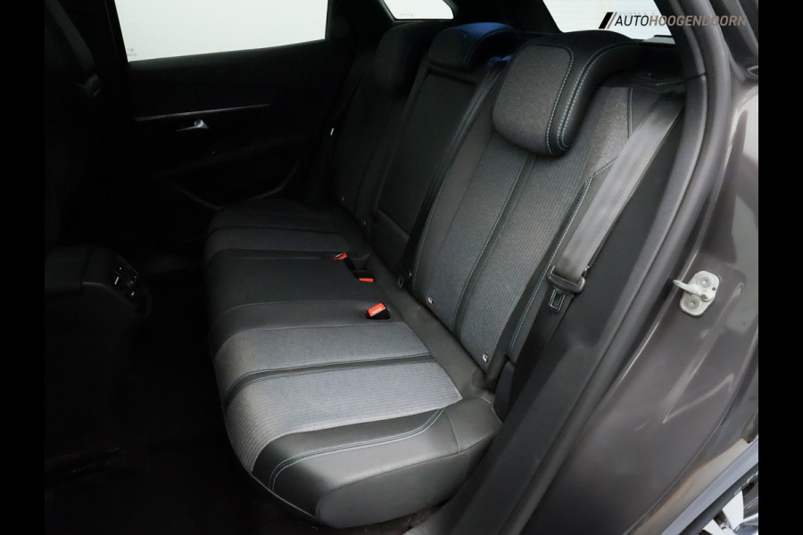 Peugeot 3008 1.2 PureTech Allure (APPLE CARPLAY,LED VERLICHTING,KEYLESS,DODEHOEK,DIGITAAL DISPLAY,CAMERA,LM-VELGEN,TOPCONDITIE)