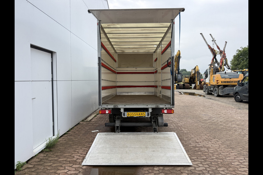 Iveco Daily 35C16 3.0 160PK Bakwagen Laadklep Zijdeur Camera Climate Control Bluetooth Meubelbak Koffer