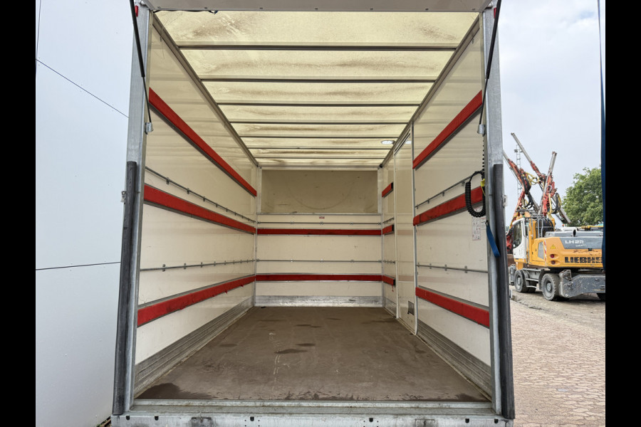 Iveco Daily 35C16 3.0 160PK Bakwagen Laadklep Zijdeur Camera Climate Control Bluetooth Meubelbak Koffer