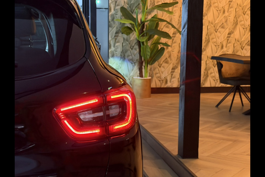 Renault Kadjar 1.3 TCe Intens 1e Eigenaar|Dealer Onderhouden|Pano|Leder|LED|Camera|Keyless|Park Assist|Black Optic|Rijklaar