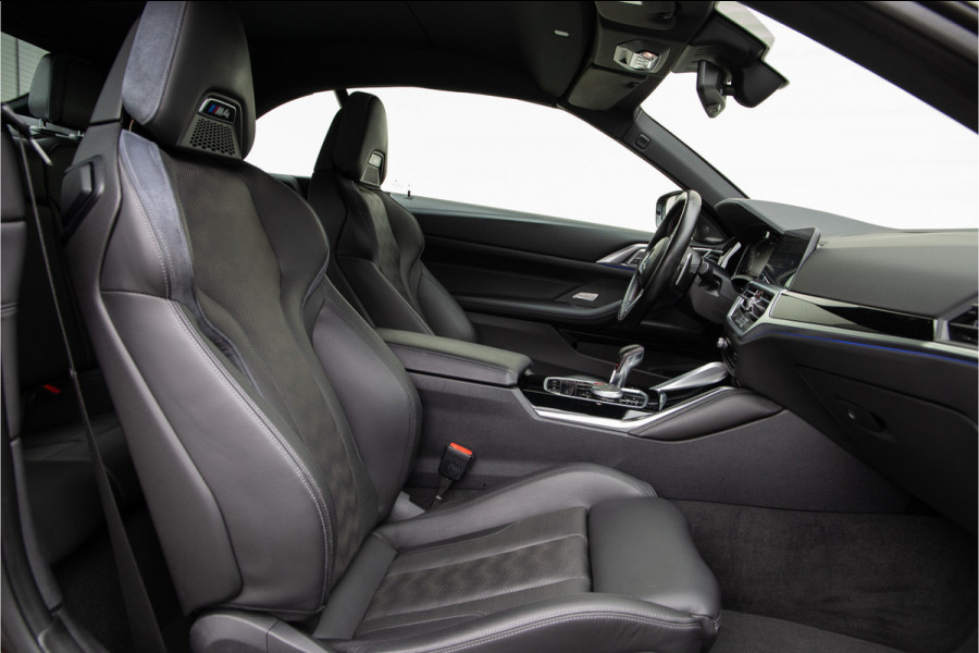 BMW 4 Serie Cabrio M4 xDrive Competition 510pk Carbon, Head-up, Sportstoelen, Harman Kardon, 2022