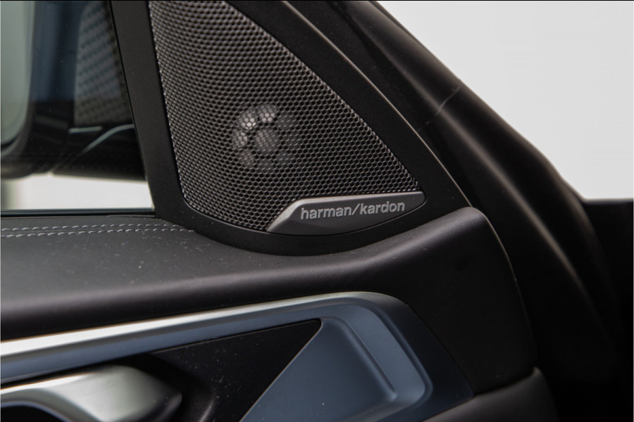 BMW 4 Serie Cabrio M4 xDrive Competition 510pk Carbon, Head-up, Sportstoelen, Harman Kardon, 2022