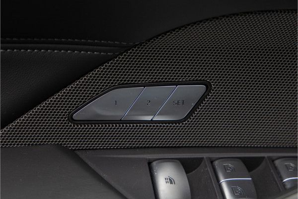 BMW 4 Serie Cabrio M4 xDrive Competition 510pk Carbon, Head-up, Sportstoelen, Harman Kardon, 2022