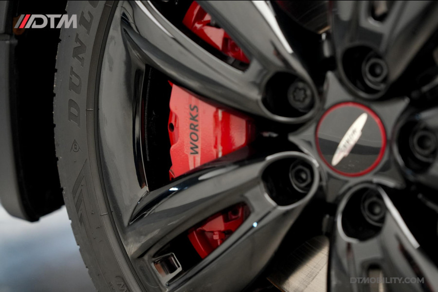 MINI Cabrio 2.0 John Cooper Works | Martini Racing |