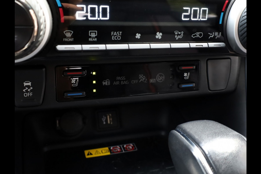 Toyota RAV4 2.5 Plug-in Hybrid Bi-Tone+ | 360 Camera | Stoelventilatie | Trekhaak
