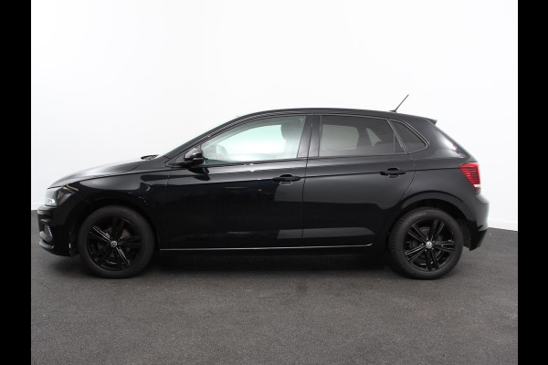 Volkswagen Polo 1.0 TSI Automaat Comfort Sport-Line Navigatie Apple Carplay Android Auto Adaptive Cruise Control Stoelverwarming Climate Control Getinte ramen Lichtmetalen Velgen