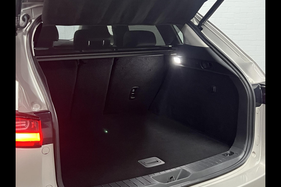 Mazda CX-60 2.5 e-SkyActiv PHEV Homura Trekhaak | Adapt. cruise | Open dak | Stoelventilatie | 360 camera | Head-up | Stuur-/Stuurverwarming | Bose | Pano