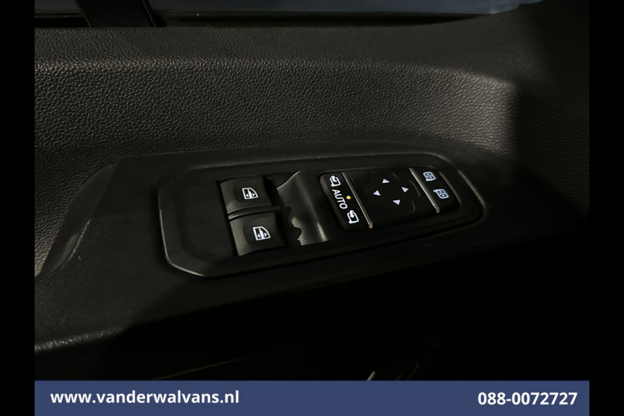 Renault Trafic 2.0 dCi 130pk L2H1 Euro6 Airco | Navigatie | LED | Cruisecontrol | Parkeersensoren, Bijrijdersbank