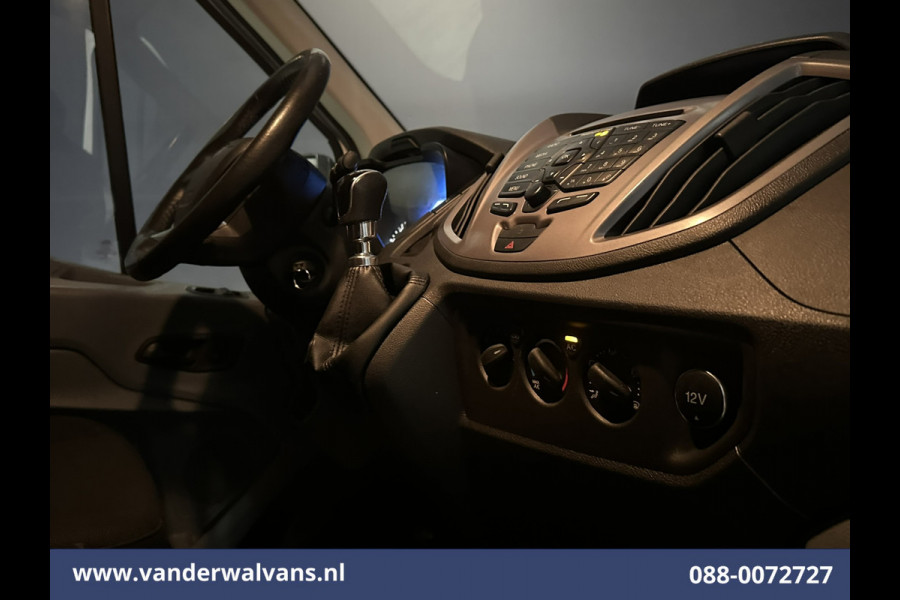 Ford Transit 2.0 TDCI L2H2 Euro6 Airco | Imperiaal | 2800kg Trekhaak | Cruisecontrol | Stoelverwarming Elektrisch verstelbare bestuurdersstoel, Sidebars, Parkeersensoren, Bijrijdersbank