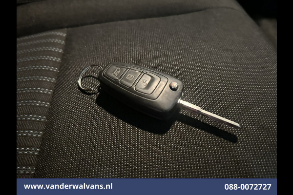 Ford Transit 2.0 TDCI L2H2 Euro6 Airco | Imperiaal | 2800kg Trekhaak | Cruisecontrol | Stoelverwarming Elektrisch verstelbare bestuurdersstoel, Sidebars, Parkeersensoren, Bijrijdersbank
