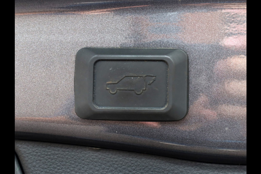 Toyota RAV4 2.5 Plug-in Hybrid Bi-Tone+ | 360 Camera | Stoelventilatie | Trekhaak
