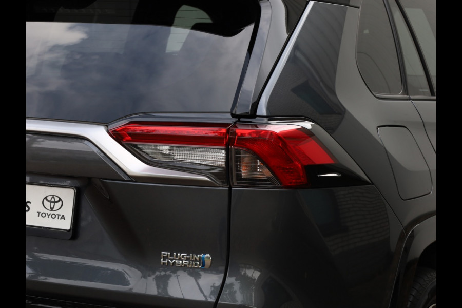 Toyota RAV4 2.5 Plug-in Hybrid Bi-Tone+ | 360 Camera | Stoelventilatie | Trekhaak