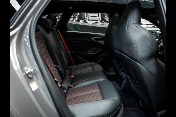 Audi RS5 Avant RS 5 e-hybrid quattro