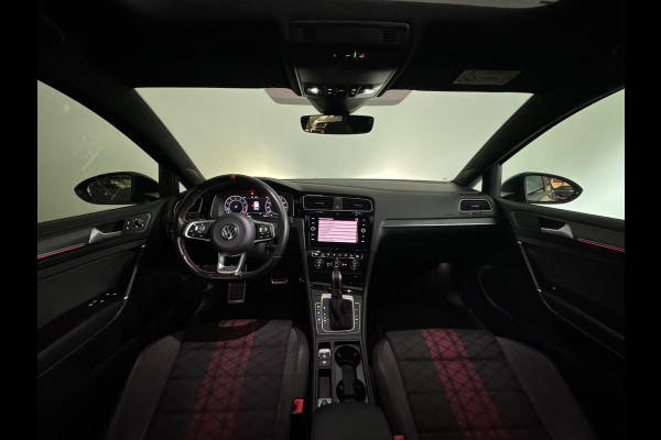 Volkswagen Golf 2.0 TSI GTI TCR Pano|ACC|BlindSpot|Camera|Lane Assist