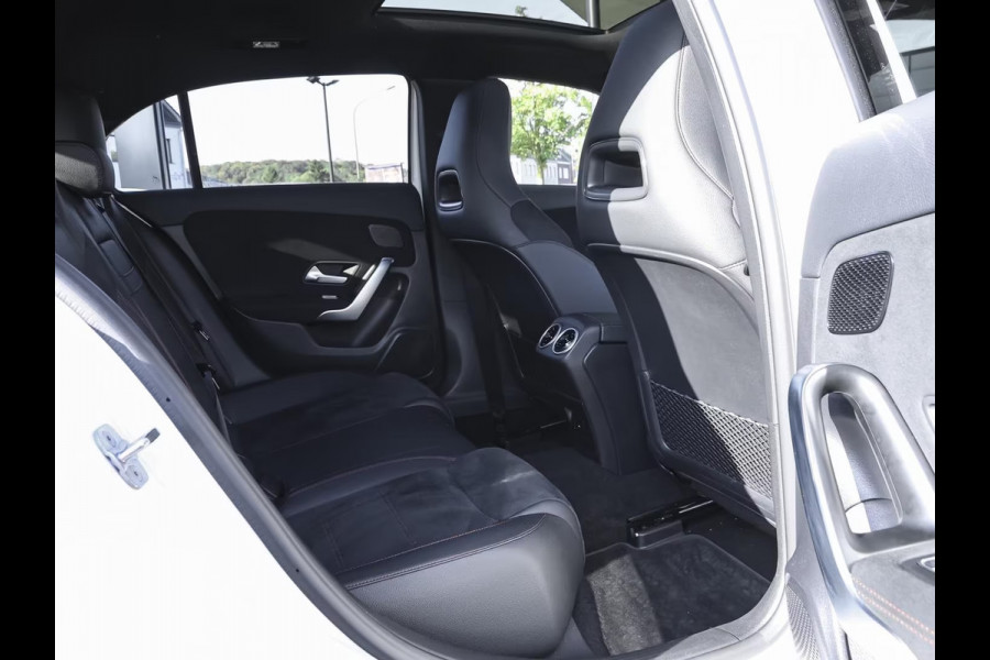 Mercedes-Benz A-Klasse 250e AMG ** NIGHT, MBUX+, PANO, MEMO, DISTR, 2-Zone CLIMA, 19-inch LMV,  ** 1e EIG - UNFALLFREI ** ** INFORMEER OOK NAAR ONZE AANTREKKELIJKE FINANCIAL-LEASE TARIEVEN **