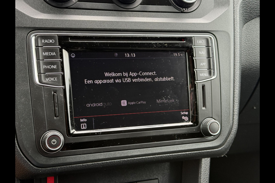 Volkswagen Caddy 2.0 TDI / L1H1 / 1e EIG. / INRICHTING / TREKHAAK / AIRCO / CRUISE / NAVI / CARPLAY