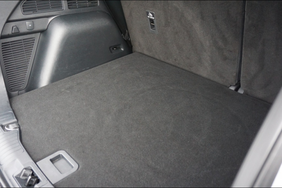 Ford Kuga 225PK PHEV Titanium AUTOM. | WINTERPACK | HUD | LUXE