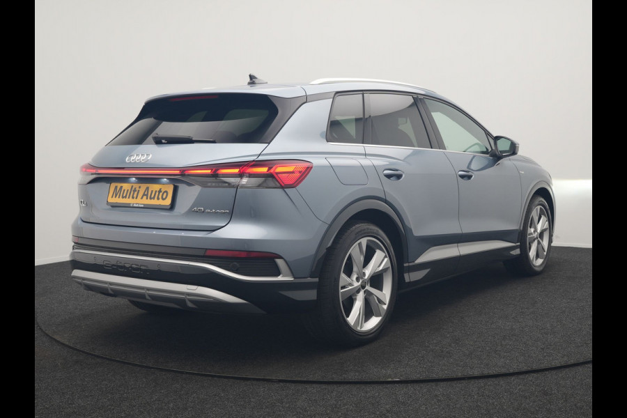 Audi Q4 e-tron 40 2x S Line 82 kWh 204pk Dealer O.H | Trekhaak Af Fabriek | Matrix LED | Keyless | Lederen Sportstoelen Verwarmd | BLIS | Apple Carplay | Lane Assist | Virtual | Navigatie | DAB | 20"L.M |