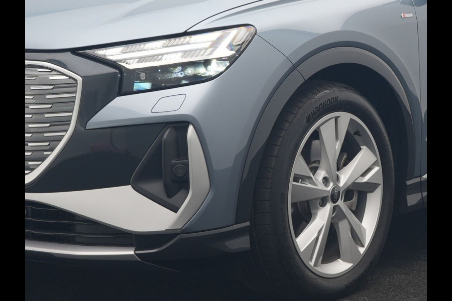 Audi Q4 e-tron 40 2x S Line 82 kWh 204pk Dealer O.H | Trekhaak Af Fabriek | Matrix LED | Keyless | Lederen Sportstoelen Verwarmd | BLIS | Apple Carplay | Lane Assist | Virtual | Navigatie | DAB | 20"L.M |