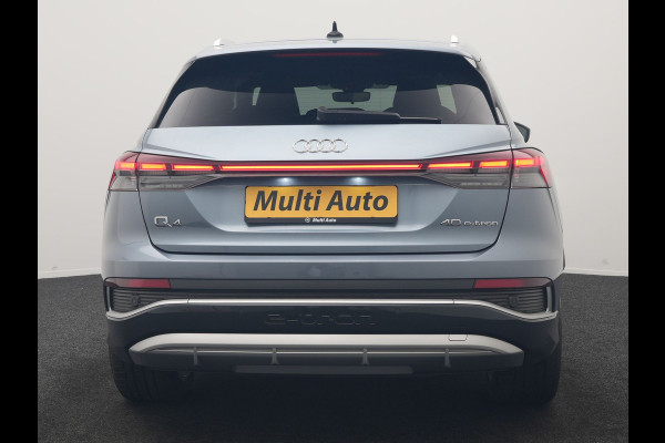 Audi Q4 e-tron 40 2x S Line 82 kWh 204pk Dealer O.H | Trekhaak Af Fabriek | Matrix LED | Keyless | Lederen Sportstoelen Verwarmd | BLIS | Apple Carplay | Lane Assist | Virtual | Navigatie | DAB | 20"L.M |
