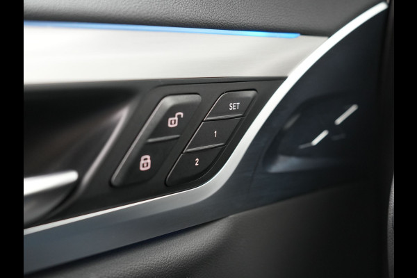 BMW X3 xDrive30e M Sport PHEV 293pk Dealer O.H. | Panodak | Adaptive Cruise | Head Up | 360 Camera | Harman / Kardon | Lederen Sportstoelen Ventilatie & Memory | Keyless | Blis | Stoelen & Stuur Verwarmd | Adaptive LED | Sfeerverlichting | Plug In Hybrid |