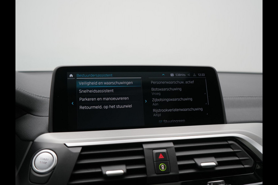 BMW X3 xDrive30e M Sport PHEV 293pk Dealer O.H. | Panodak | Adaptive Cruise | Head Up | 360 Camera | Harman / Kardon | Lederen Sportstoelen Ventilatie & Memory | Keyless | Blis | Stoelen & Stuur Verwarmd | Adaptive LED | Sfeerverlichting | Plug In Hybrid |