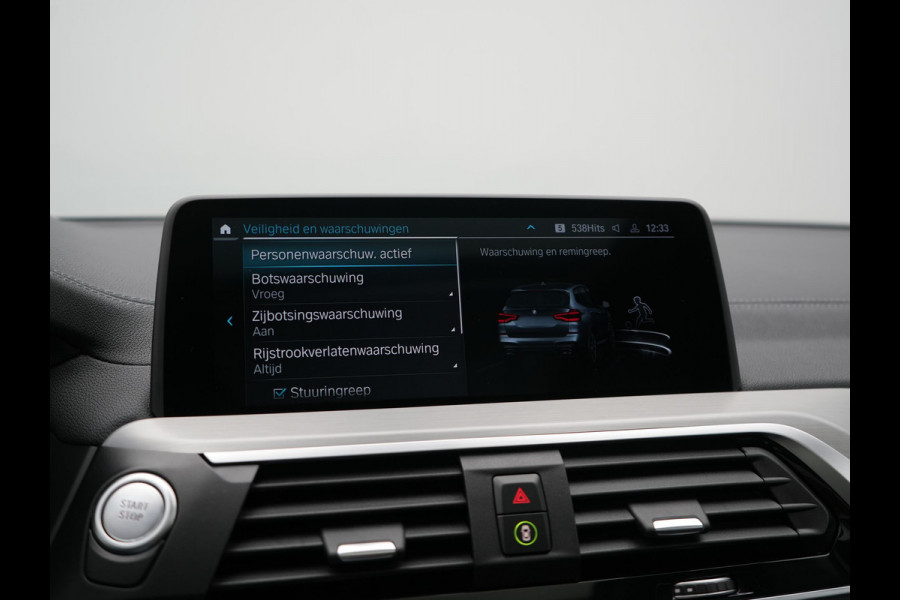 BMW X3 xDrive30e M Sport PHEV 293pk Dealer O.H. | Panodak | Adaptive Cruise | Head Up | 360 Camera | Harman / Kardon | Lederen Sportstoelen Ventilatie & Memory | Keyless | Blis | Stoelen & Stuur Verwarmd | Adaptive LED | Sfeerverlichting | Plug In Hybrid |