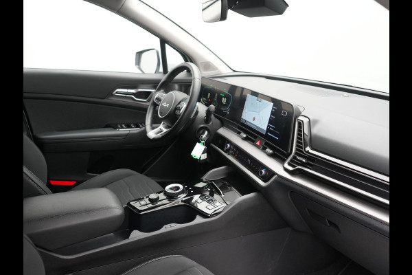 Kia Sportage 1.6 T-GDi PHEV AWD DynamicLine 265pk Dealer O.H | Adaptive Cruise | Camera | Sportstoelen & Stuur Verwarmd | Apple Carplay | Pilot Assist | Navigatie | Virtual | DAB | 19"L.M | Plug In Hybrid |