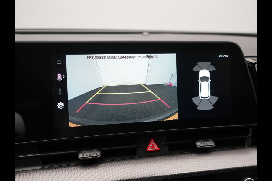 Kia Sportage 1.6 T-GDi PHEV AWD DynamicLine 265pk Dealer O.H | Adaptive Cruise | Camera | Sportstoelen & Stuur Verwarmd | Apple Carplay | Pilot Assist | Navigatie | Virtual | DAB | 19"L.M | Plug In Hybrid |