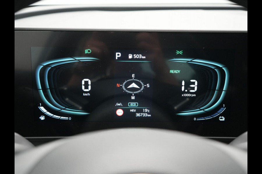 Kia Sportage 1.6 T-GDi PHEV AWD DynamicLine 265pk Dealer O.H | Adaptive Cruise | Camera | Sportstoelen & Stuur Verwarmd | Apple Carplay | Pilot Assist | Navigatie | Virtual | DAB | 19"L.M | Plug In Hybrid |