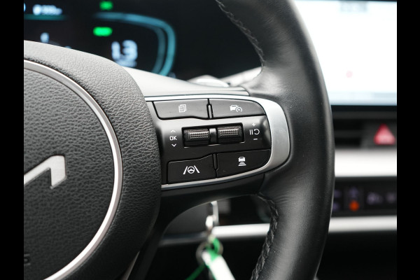 Kia Sportage 1.6 T-GDi PHEV AWD DynamicLine 265pk Dealer O.H | Adaptive Cruise | Camera | Sportstoelen & Stuur Verwarmd | Apple Carplay | Pilot Assist | Navigatie | Virtual | DAB | 19"L.M | Plug In Hybrid |