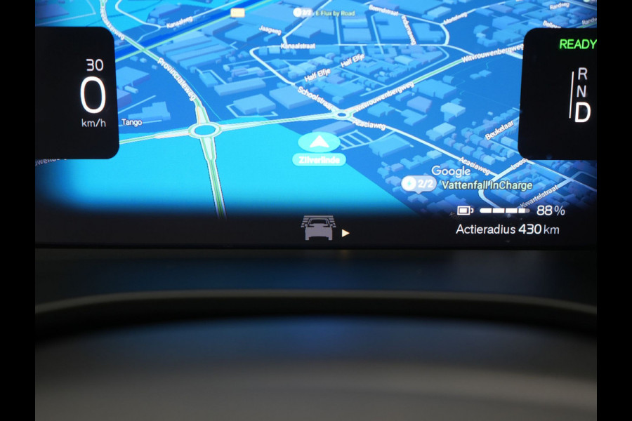 Volvo XC40 Single Motor Long Range Plus 82 kWh 252pk Dealer O.H | Trekhaak Af Fabriek | Camera | Adaptive Cruise | Sportstoelen Verwarmd | Pilot Assist | Google Assistant & Maps | BLIS | Keyless | Virtual | Navigatie | DAB | 19"L.M |
