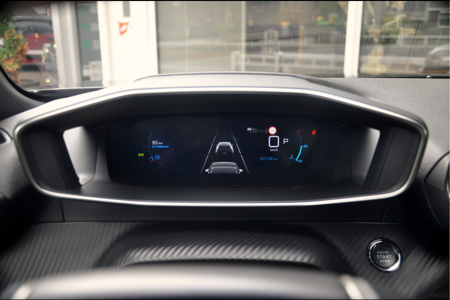 Peugeot 2008 1.2 PureTech 130 PK GT EAT8 | 20.000 km! | Trekhaak | Navi