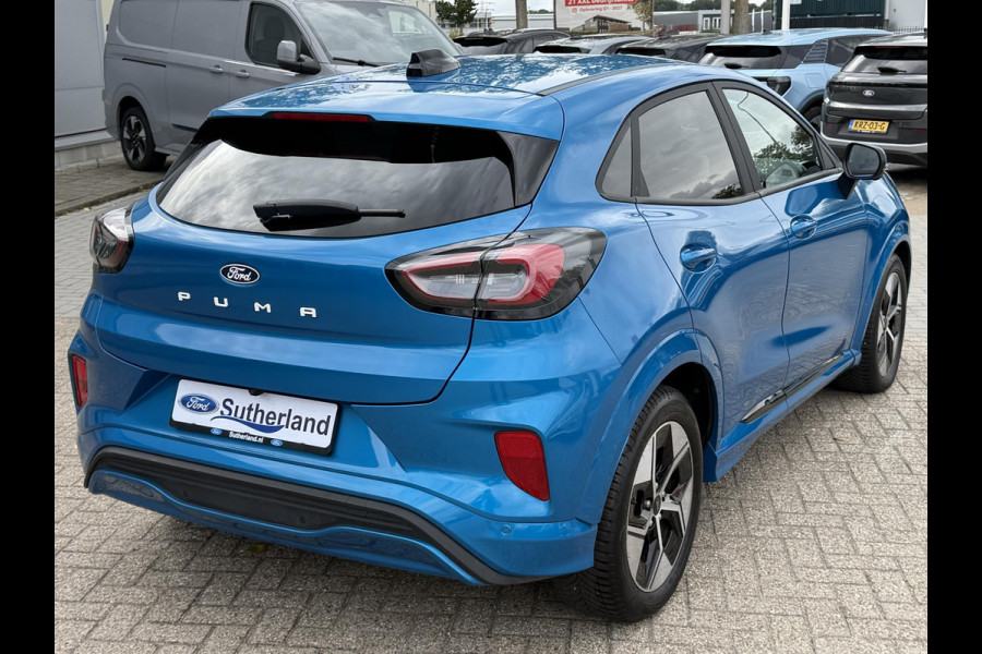 Ford Puma Gen-E Premium 44 kWh | 3100 KM | Driver Pack | Winter Pack | All Weather Banden | Trekhaak | Verlengde fabrieksgarantie tot 08-2029