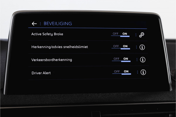 Peugeot 3008 1.2 PureTech Active 131 PK | Dig. Cockpit | Cruise | Stoelverw. | PDC | ECC | Trekhaak | LM 17" |