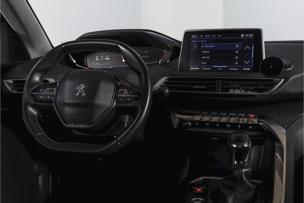 Peugeot 3008 1.2 PureTech Active 131 PK | Dig. Cockpit | Cruise | Stoelverw. | PDC | ECC | Trekhaak | LM 17" |