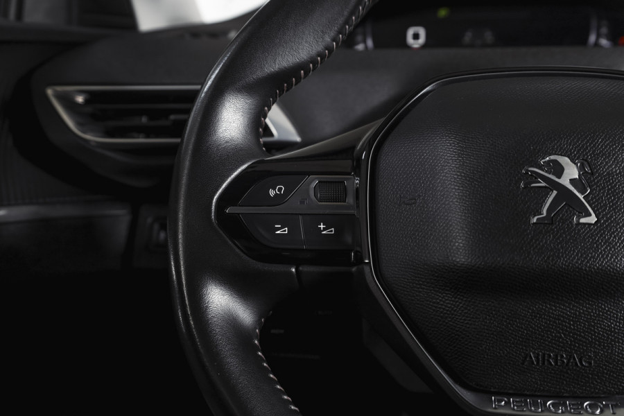 Peugeot 3008 1.2 PureTech Active 131 PK | Dig. Cockpit | Cruise | Stoelverw. | PDC | ECC | Trekhaak | LM 17" |