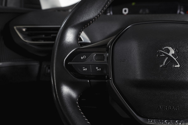 Peugeot 3008 1.2 PureTech Active 131 PK | Dig. Cockpit | Cruise | Stoelverw. | PDC | ECC | Trekhaak | LM 17" |
