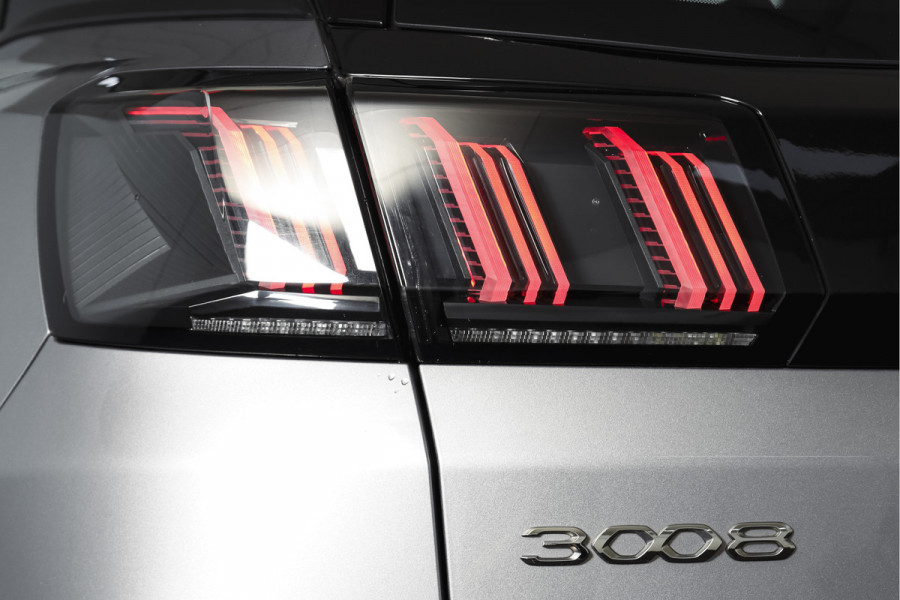 Peugeot 3008 1.2 PureTech Active 131 PK | Dig. Cockpit | Cruise | Stoelverw. | PDC | ECC | Trekhaak | LM 17" |